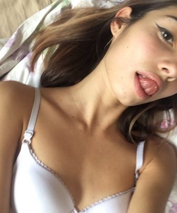 Настенька, 22 года